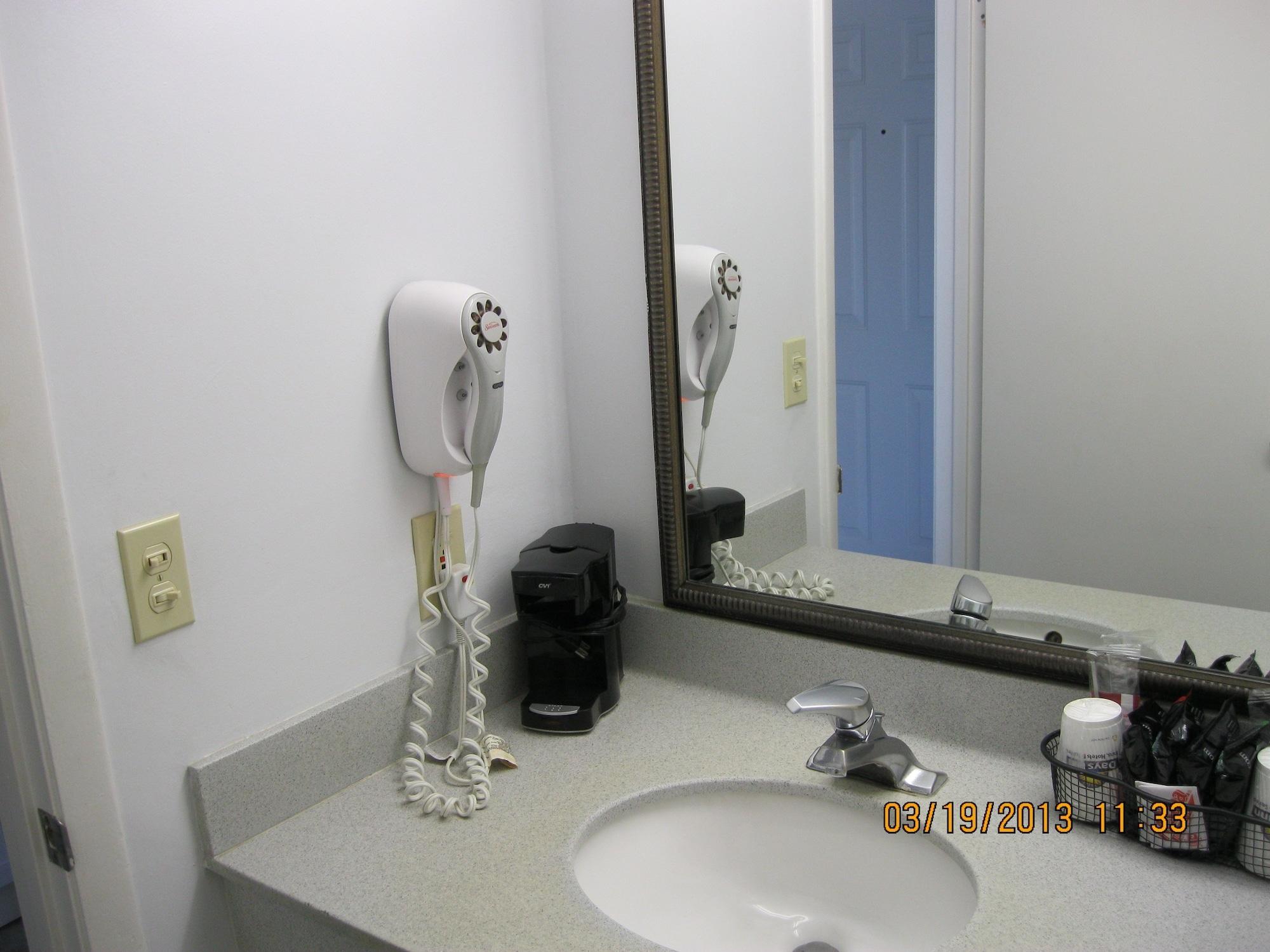 Hotel Days By Wyndham Daytona Oceanfront Daytona Beach Shores