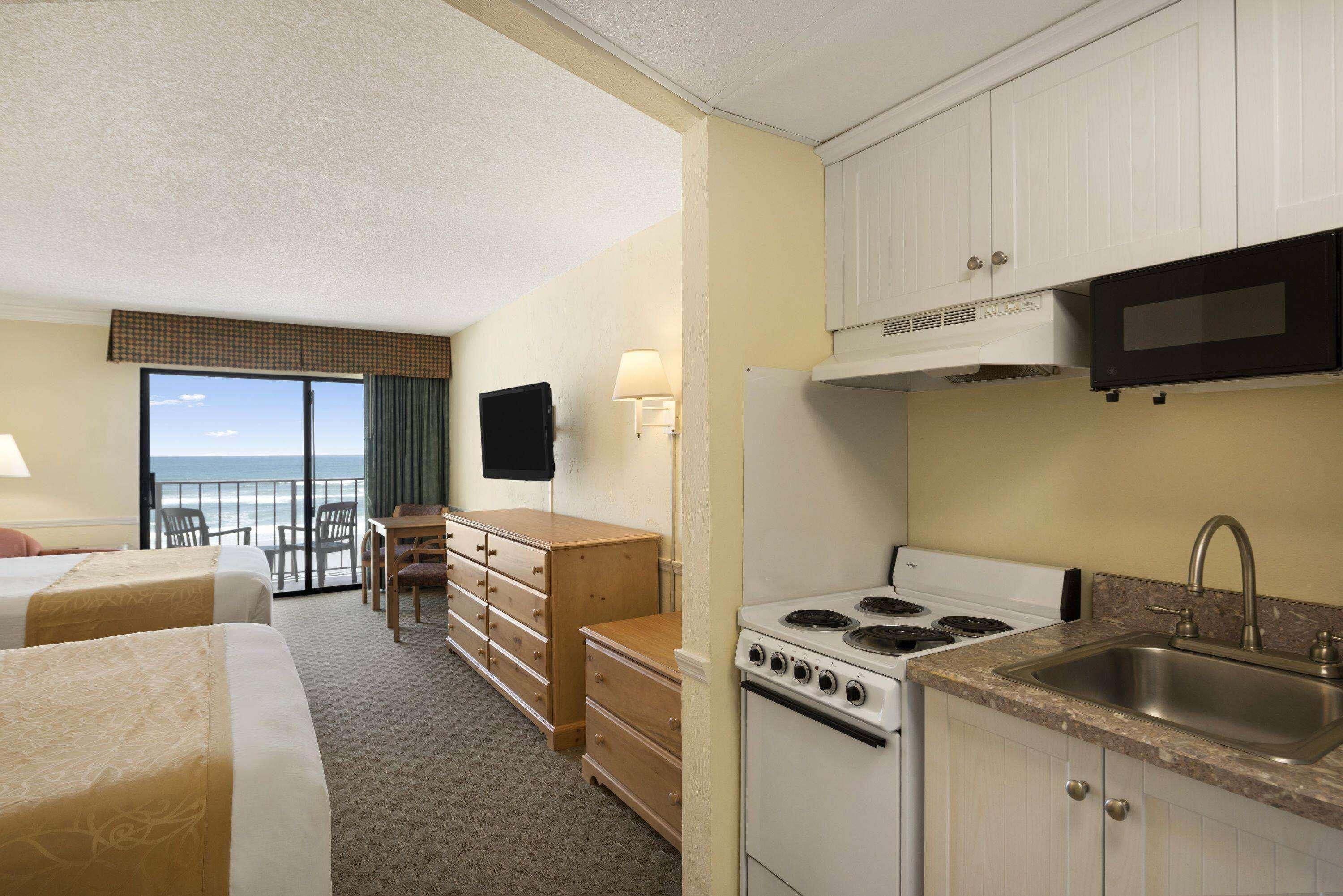 Days By Wyndham Daytona Oceanfront 3* Daytona Beach Shores