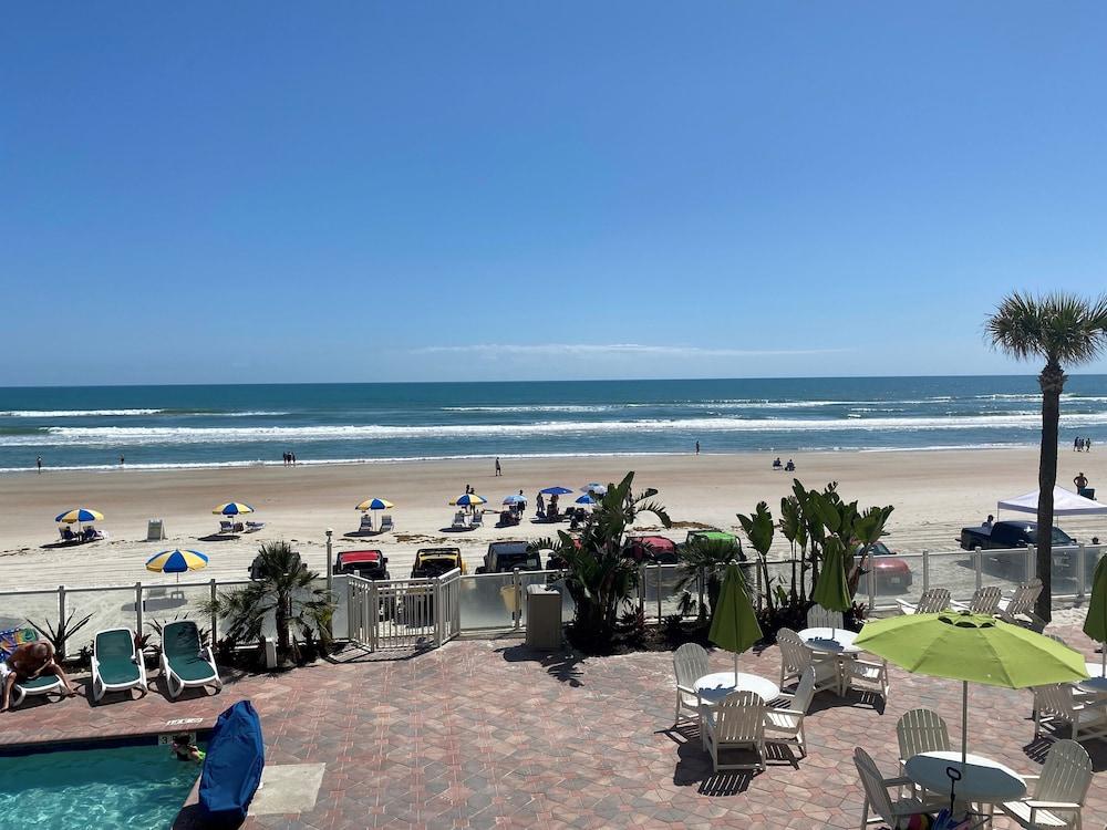 Days By Wyndham Daytona Oceanfront Daytona Beach Shores